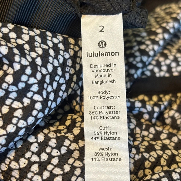 Lululemon Bomb Around Zip up Jacket Reversible Monochromic Black Size 2 - Picture 7 of 15